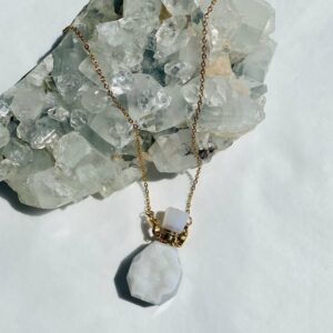 D-lish Crystal Perfume Bottle Necklace